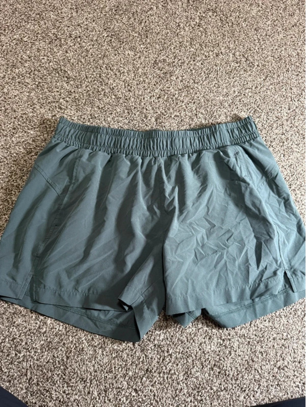 Z by Zella Women’s Large Sage Green Running Shorts Athletic Workout Activewear